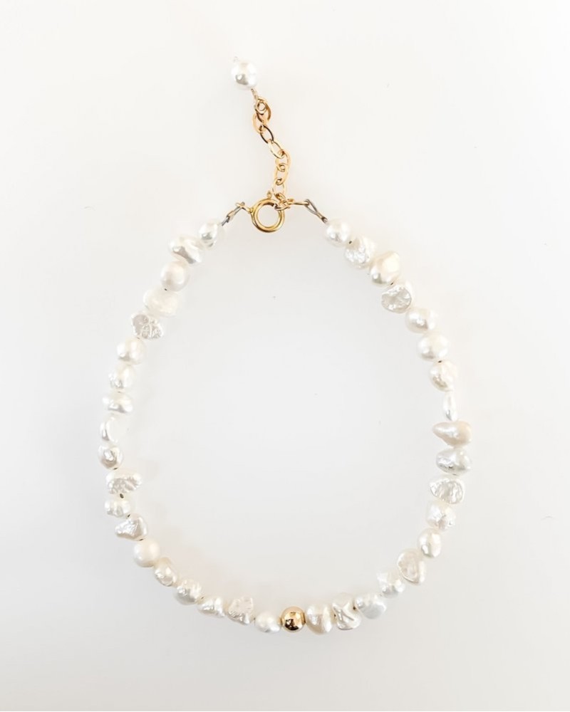 Ellyr Gina White Pearl Bracelet