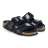 Pack shot af Birkenstock Uji Nubuck Leather Black Sort Sandal på hvid baggrund