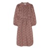 Pack shot af Apof Madeline Dress Antheia Brown Liberty Kjole på neutral baggrund