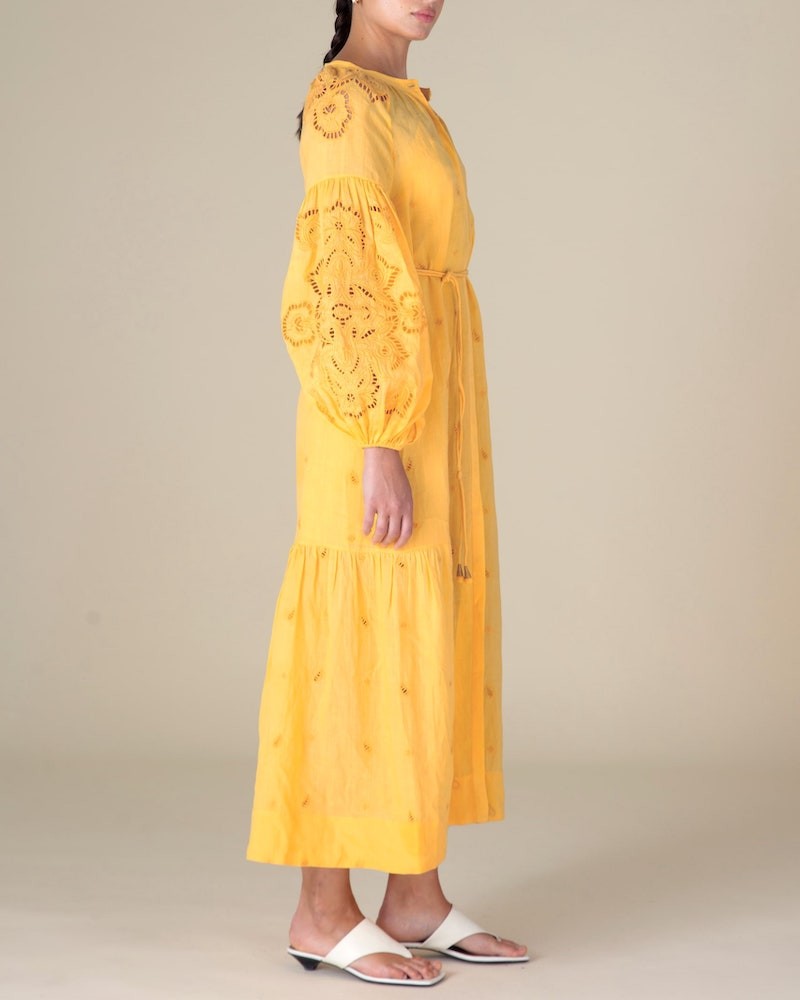 Scarlett Poppies Liwa Long Dress Warm Sun kjole på model