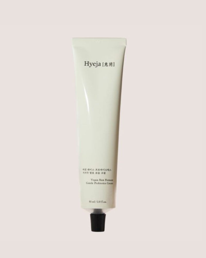 Pack shot af Hyeja Skincare Vegan Rice Face Cream Ansigtscreme på neutral baggrund