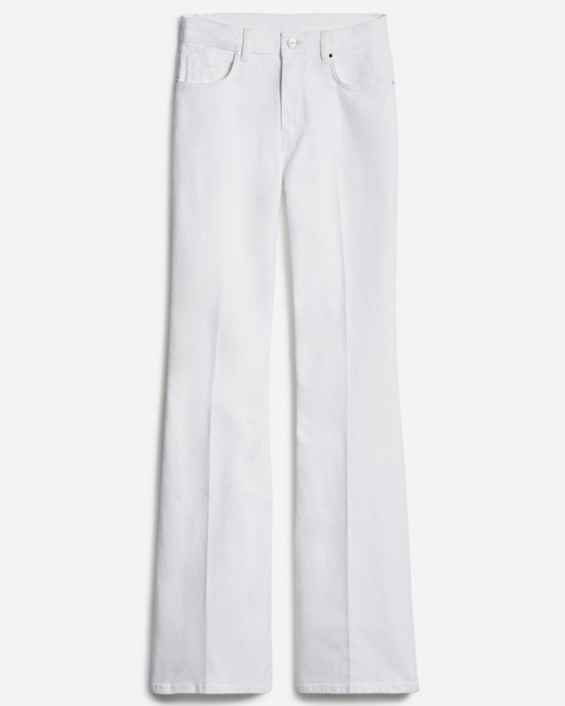 Pack shot af Vanessa Bruno Ethan Jeans White Hvide Jeans på neutral baggrund