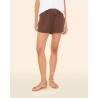 Xirena Starla Short Cocoa Bean brune korte shorts på model set forfra