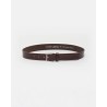 Pack shot af Closed Belt Light Mocha Brown Mørkebrunt bælte på neutral baggrund