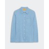 Pack shot af Guest In Residence Showtime Shirt Heather Blue Lyseblå Cashmere skjorte på neutral baggrund