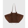 Pack shot af Yuzefi Large Mochi Suede Chocolate Mørkebrun Ruskinds taske
