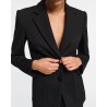 Close up af Dorothee Schumacher Emotional Essence Blazer på model