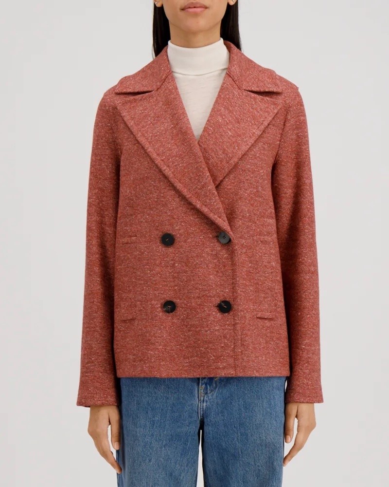 Harris Wharf London Peacoat Donegal Pink på model