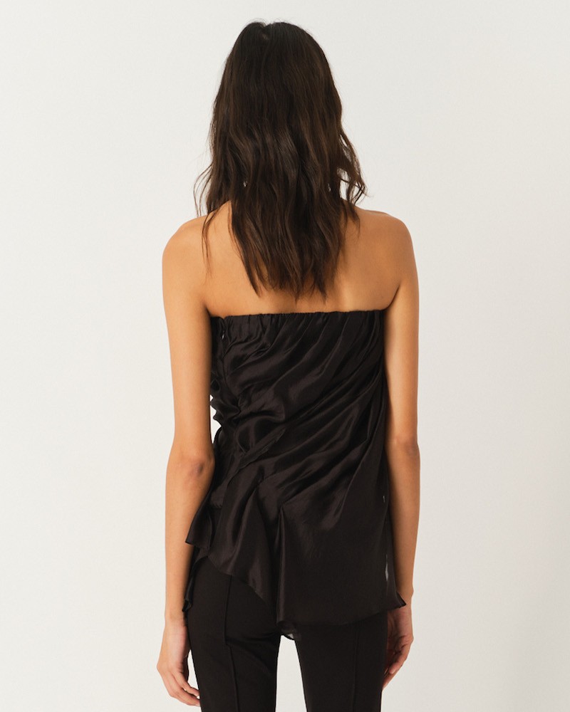 The Garment Gilian Bustier sort corsage på model