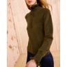 Ulla Johnson Maisie Cashmere Turtleneck Hunter på model