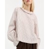 Skall Studio Cornflower Blouse Raspberry/Cream Stripe på model