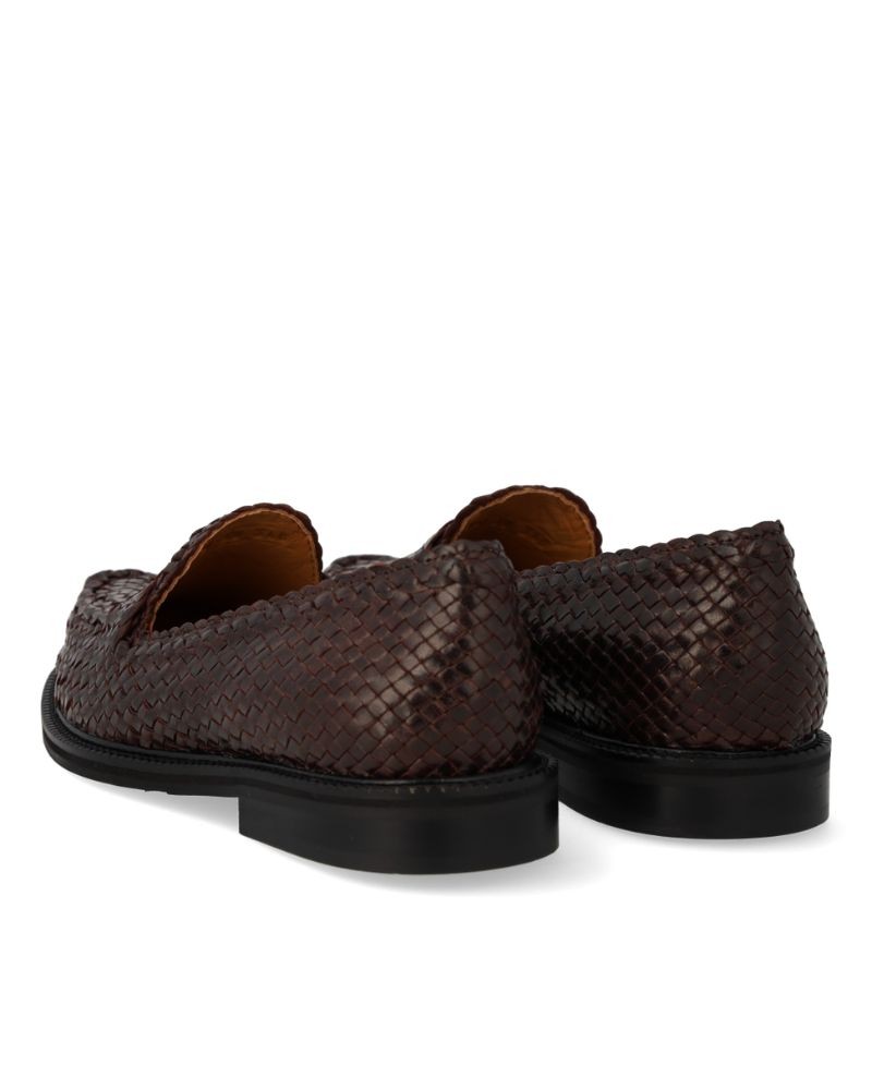 Pack shot af Angulus 1706 Penny Loafer Dark Brown på hvid baggrund