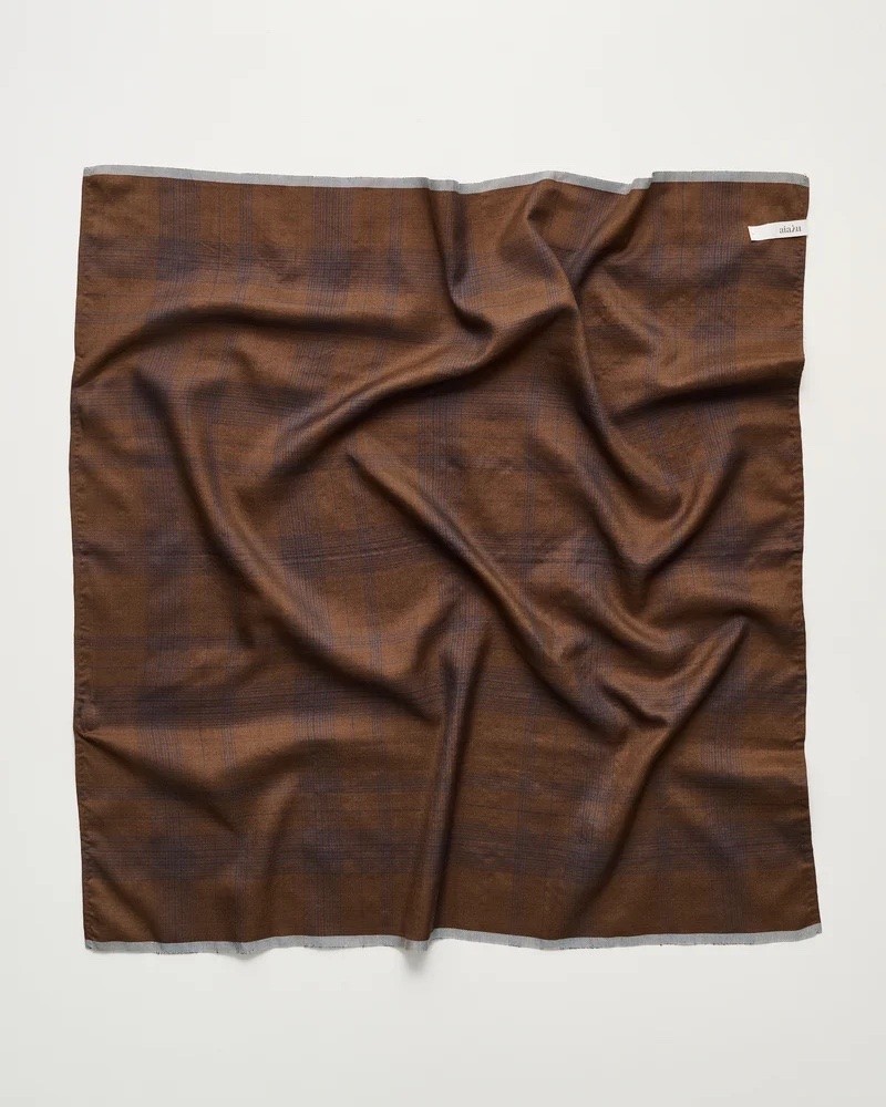 Pack shot af Aiayu Malila Scarf Mix Chocolate silketørklæde