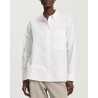 Aiayu Lynette Shirt White Hvid skjorte på model