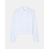 Pack shot af Closed Cropped Classic Shirt White på neutral baggrund