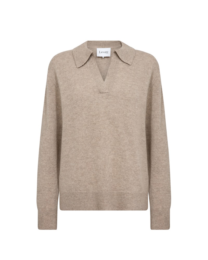 Pack shot af Leveté Room Eloise 5 Polo Beige Melange cashmere strik