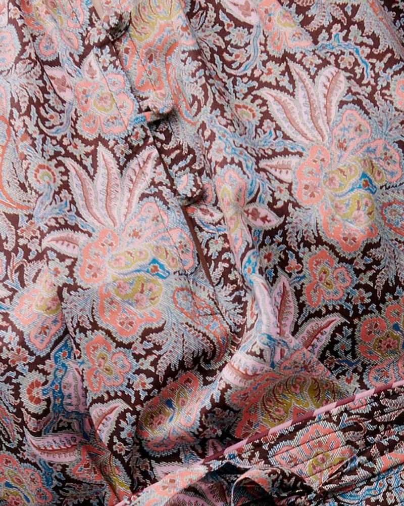 Close up af Apof Maya Kaleidoscopic Liberty print