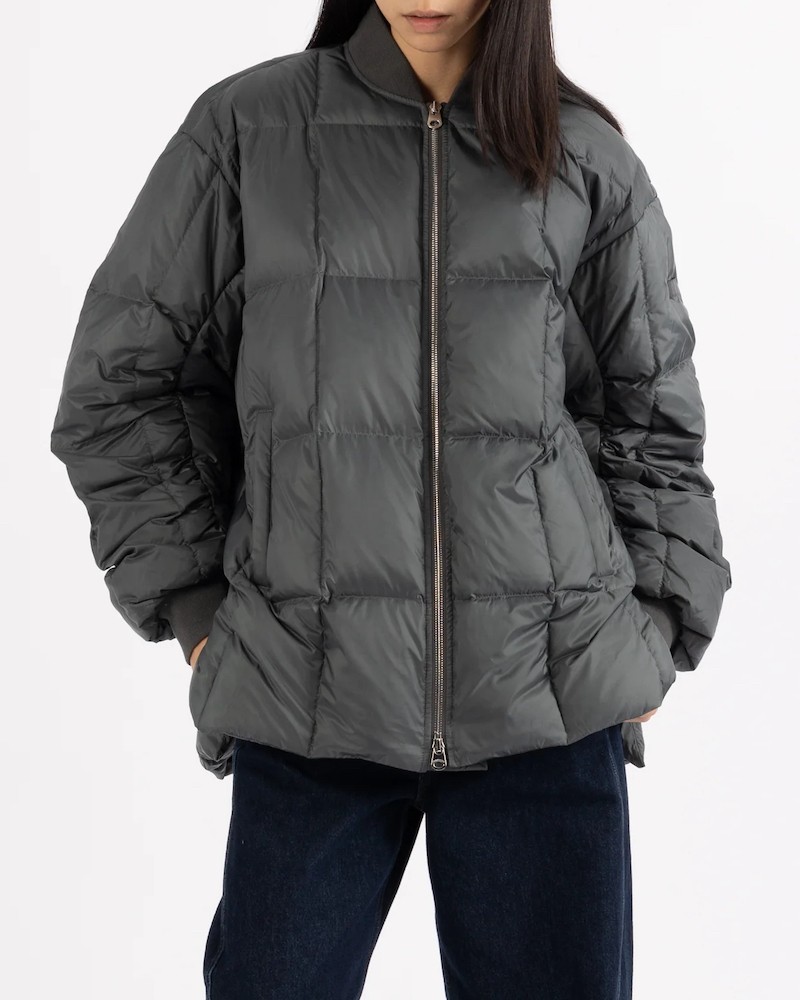 Model billede af Lempelius Nal dun jakke iron grey