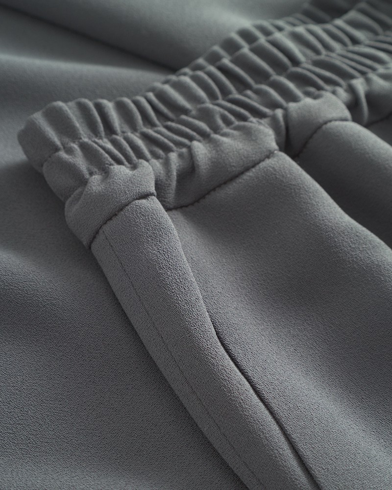 Close up af MKDT Studio Palmira Pants Crepe Anthracit