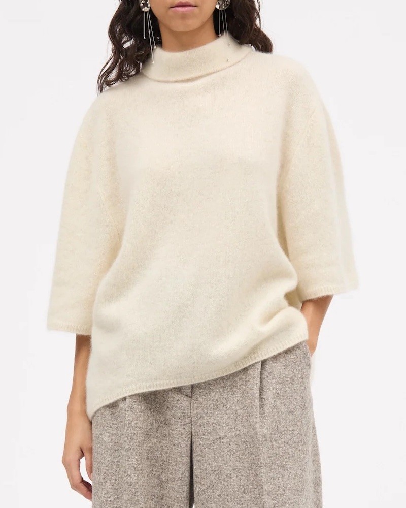 Model billede af MKDT Studio Kolly Yak Ivory strik