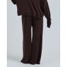 Model billede af Seamless Basic Barbera Wool Dark Brown bagfra