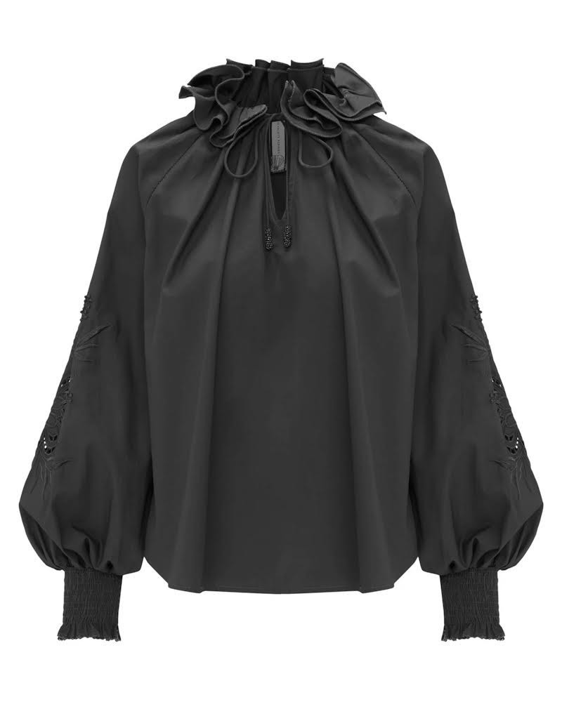 Pack af Scarlett Poppies Antonina Onyx Black Sort Bluse på hvid baggrund
