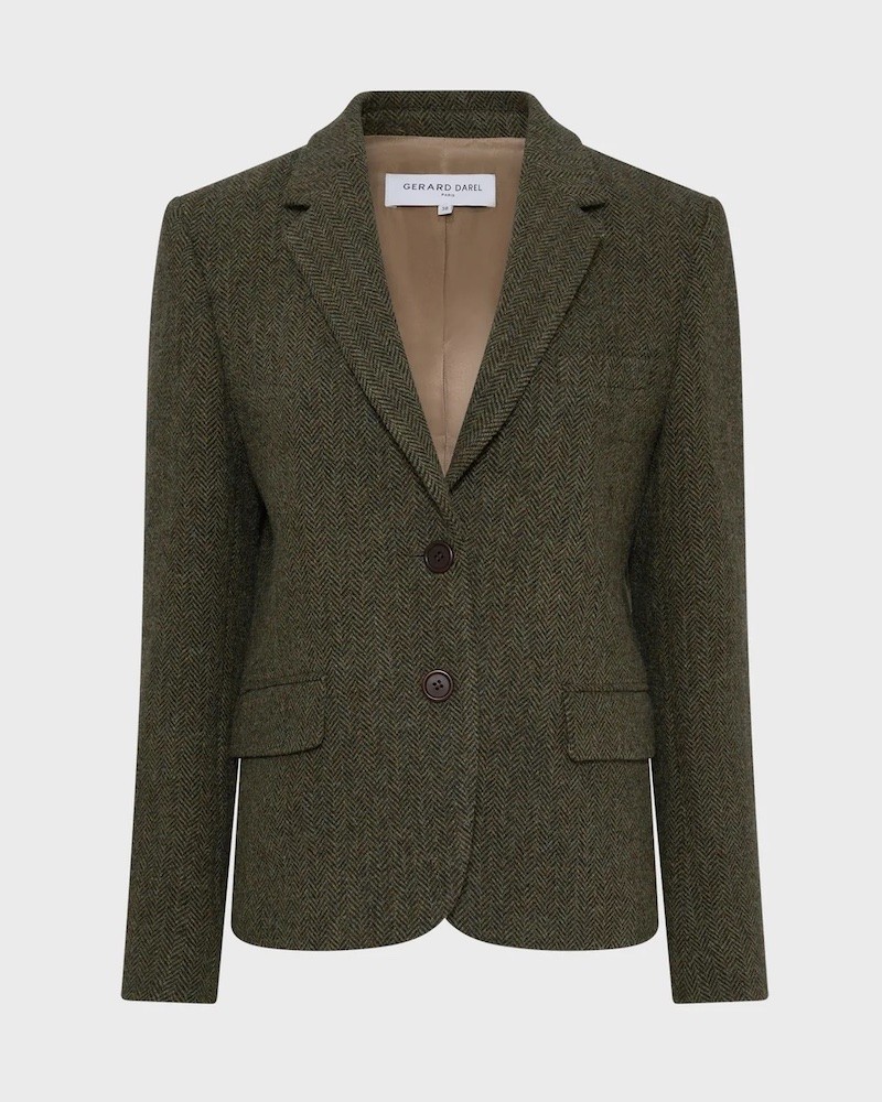 Pack shot af Gerard Darel Noelie Blazer Khaki på neutral baggrund