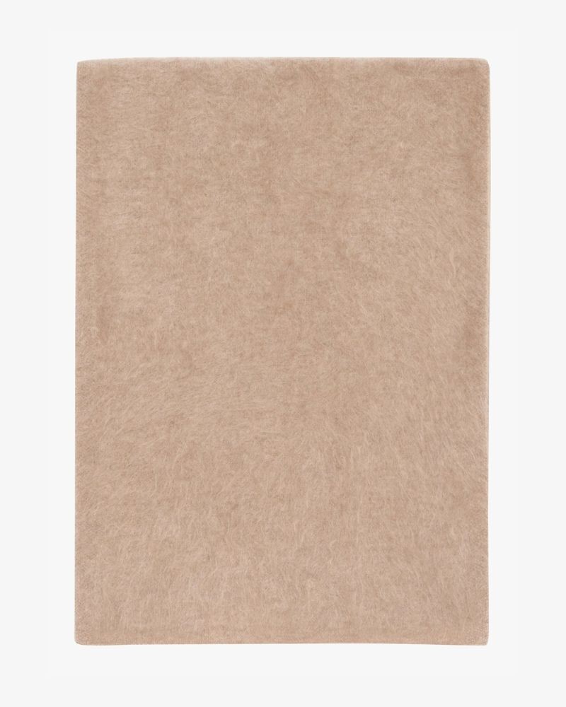 Pack shot af Gerard Darel Rayane beige børstet cashmere tørklæde