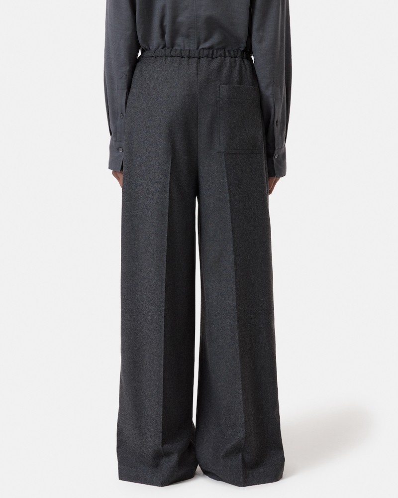 Model billede af Closed Wynston Pant Anthracite Melange bagfra