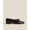 Pack shot af Hereu Corbati Slip-on loafer sort på neutral baggrund