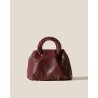 Pack shot af Hereu Bombon Bag M Supple Shiny Bordeaux Taske på neutral baggrund