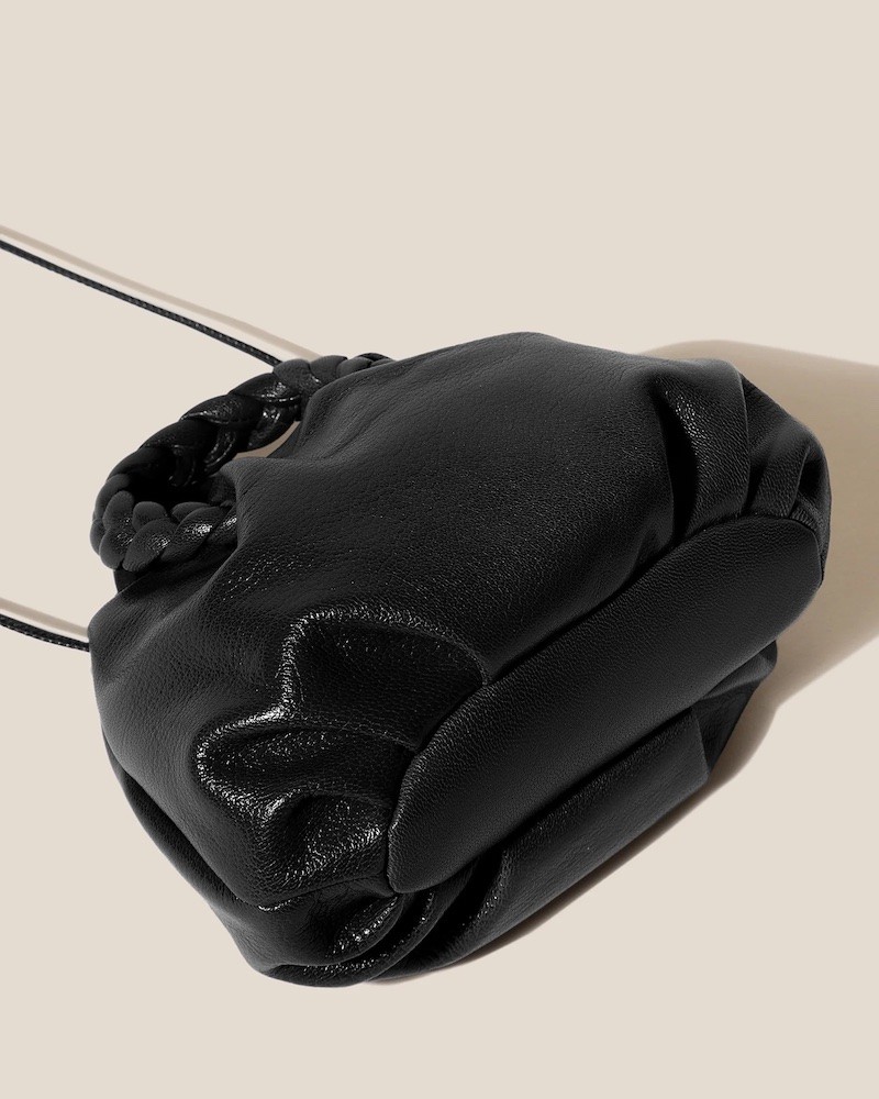 Pack shot og bund på Hereu Bombon Bag S Supple Shiny Black