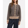 Model billede af Skall Studio Senna Cardigan Brown Navy Stripe