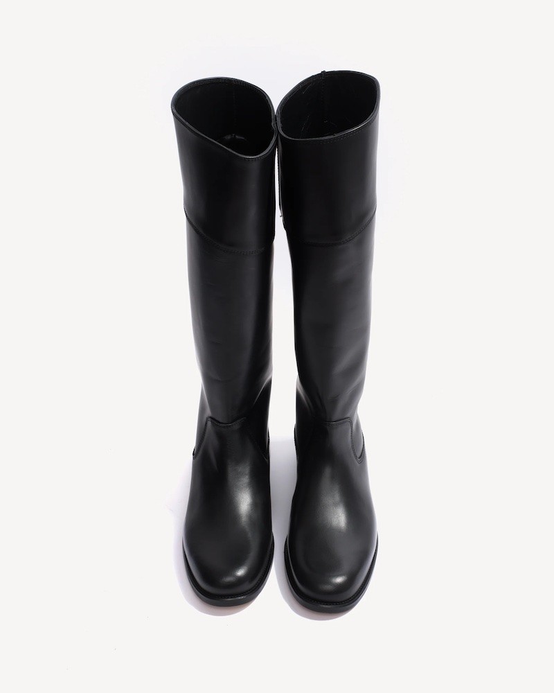 Pack shot af Dico Copenhagen Cavalry Boot Black