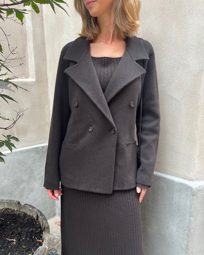 Model billede af Guest In Residence Tailored Blazer Burnt Cocoa