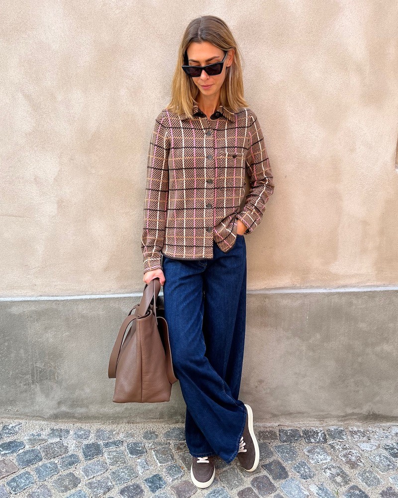 Model billede af Guest In Residence Dylan Plaid Shirt Burnt Cocoa Combo