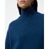 Close up af Vanessa Bruno Malo Turtleneck Petrol