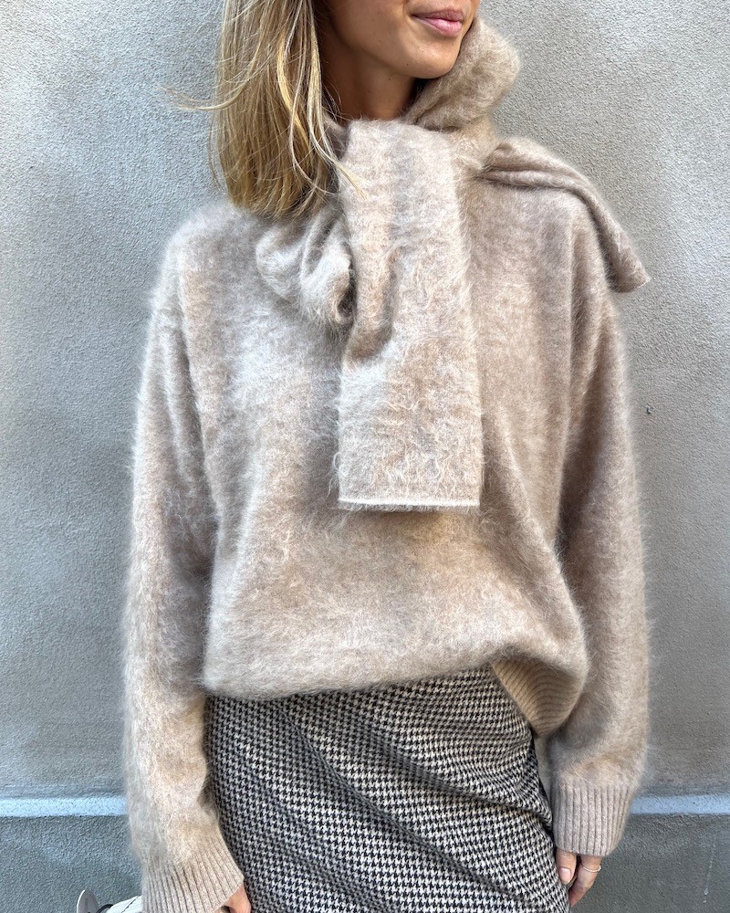 Model billede af Gerard Darel Elina Cashmere Beige med tørklæde