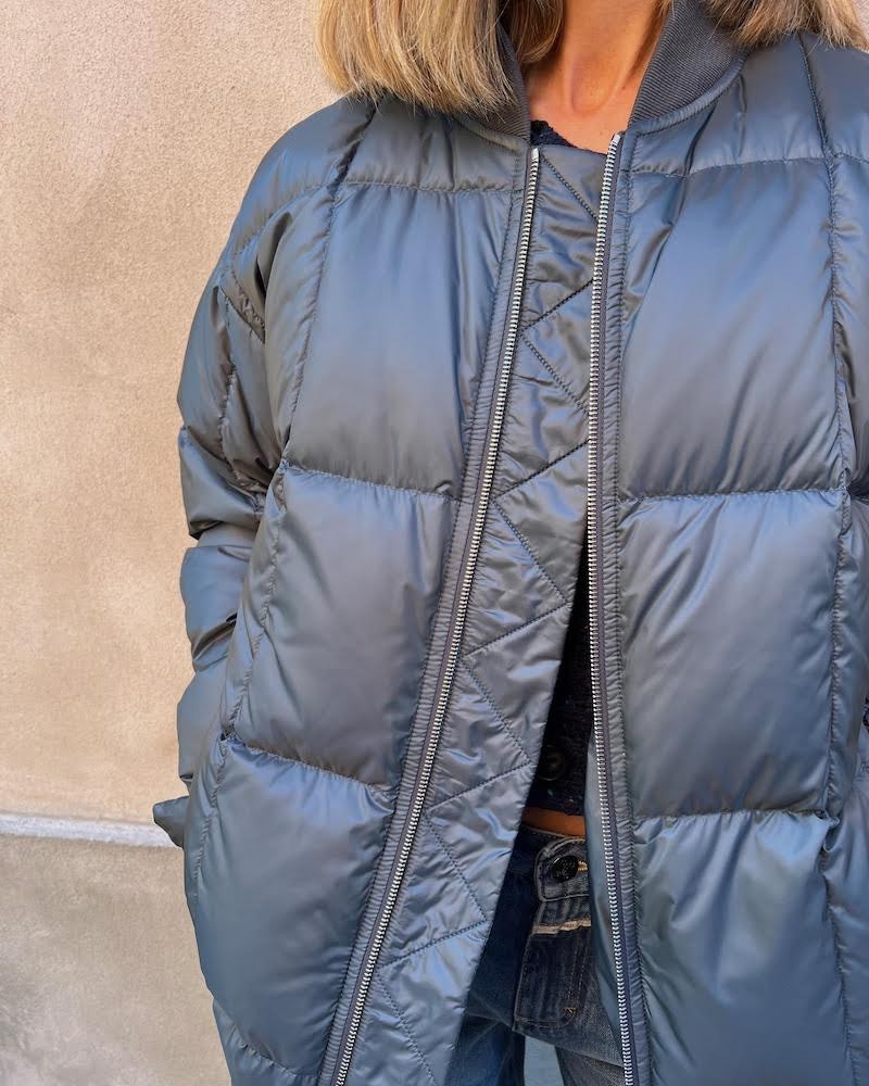 Close up af Lempelius Nal Down Jacket Iron Grey