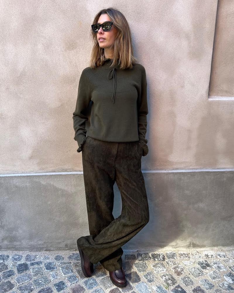 Model billede af Gerard Darel Celine Bukser Khaki