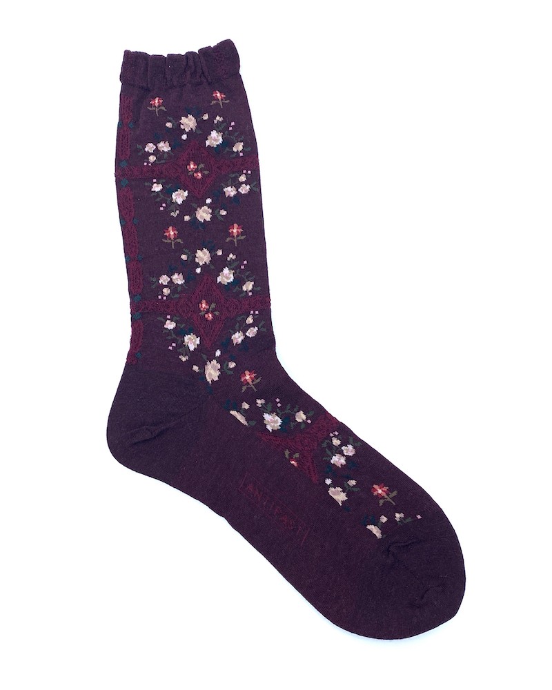 Pack shot af Antipast AM-809 Rose Wall Socks Wine Bordeaux Strømper