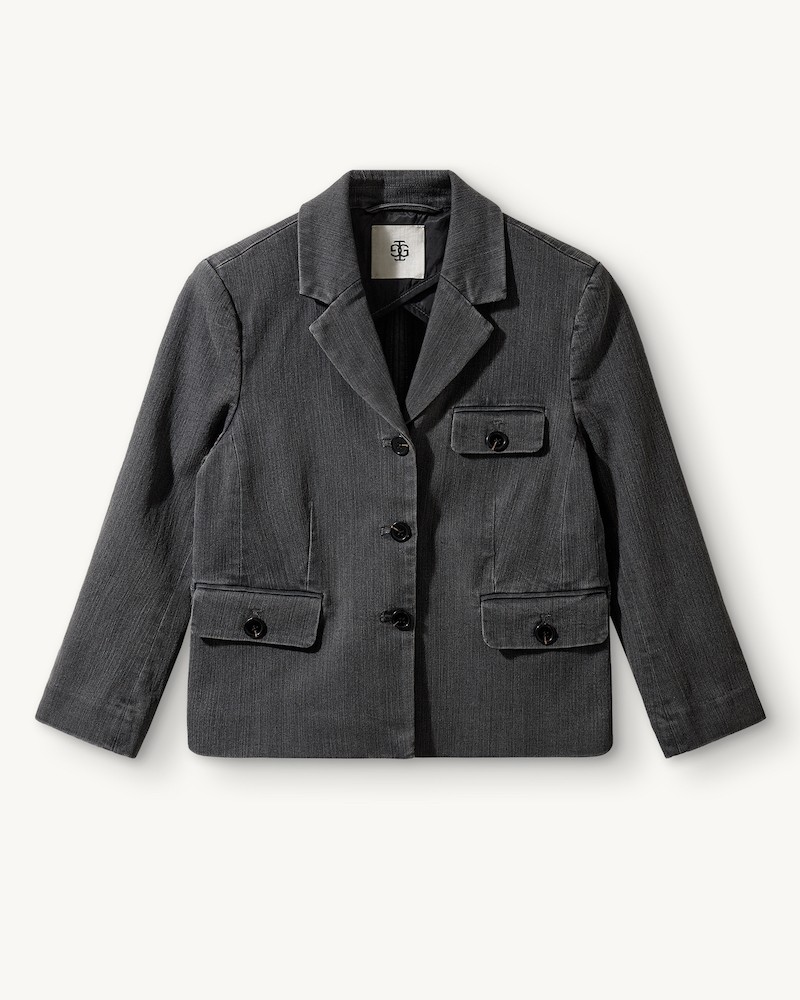 Pack shot af The Garment Merci Jacket Black Denim Kort Jakke