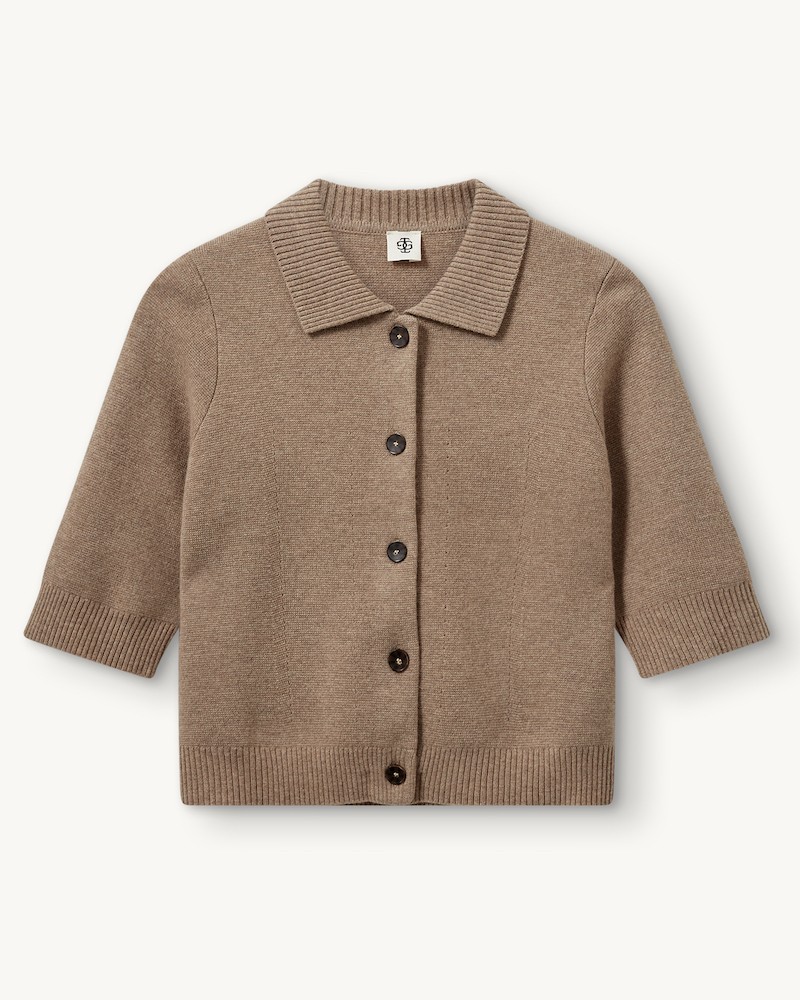 Pack shot af The Garment Como Cropped Cardigan Truffle