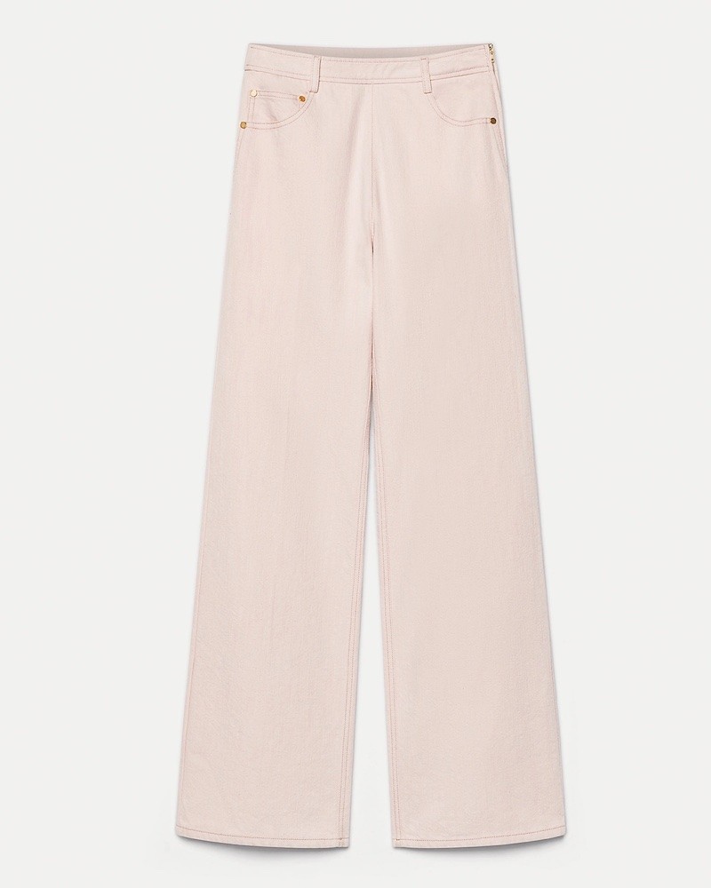 Pack shot af Forte Forte Cavalry Denim 5-Pocket Pants Peonia på neutral baggrund