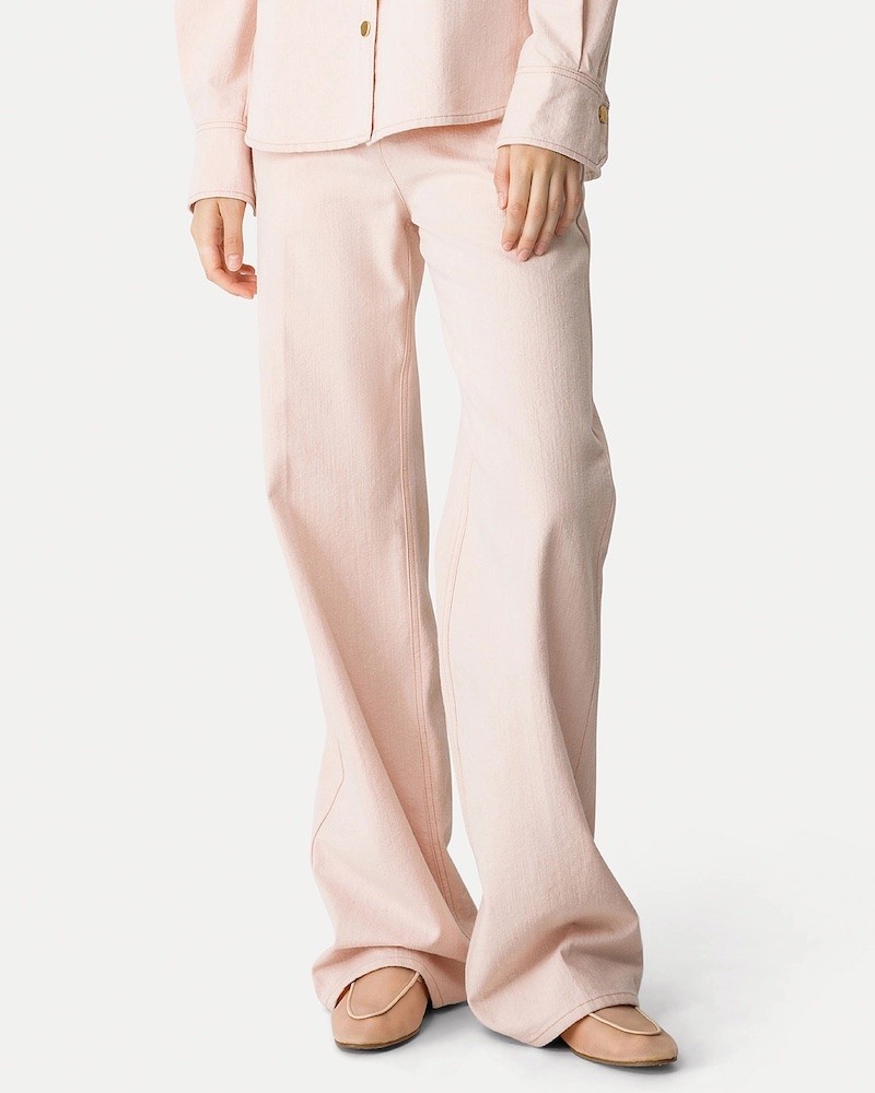 Model billede af Forte Forte Cavalry Denim 5-Pocket Pants Peonia