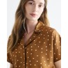 Birna Blouse Caramel Dot Print Lovechild 1979 på model