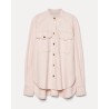 Pack shot af Forte Forte Cavalry Denim Shirt Peonia på neutral baggrund
