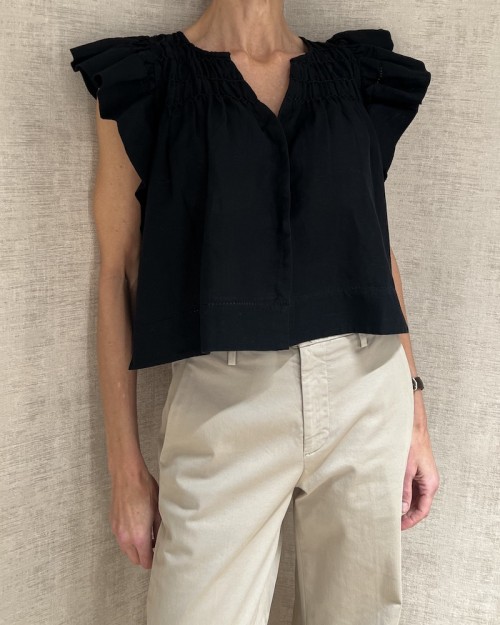 Model billede af Scarlett Poppies Utrika Top Onyx Black