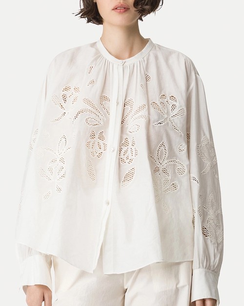 Model billede af Forte Forte Lunamaris Embrodery Voile Shirt Avorio