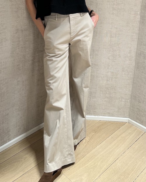 Model billede af Dondup Janice Pants Kitfarvede bukser